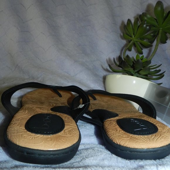 Boc Leather Cushioned Comfort Slide on Sandals Black & Yellow Poppy NEW/NWT! - Picture 8 of 15